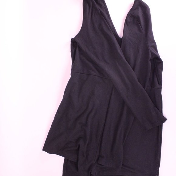 Black Fitted Stretch Dress - Picture 6 of 6